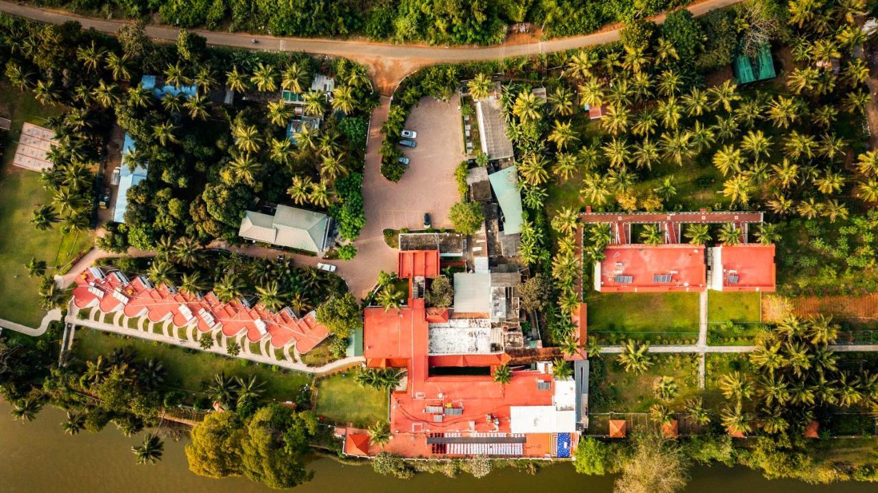 Great Trails Riverview Thanjavur By Grt Hotels Ngoại thất bức ảnh